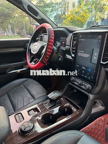 Ford Everest Titanium 4x4 2022 - BHMR 2027