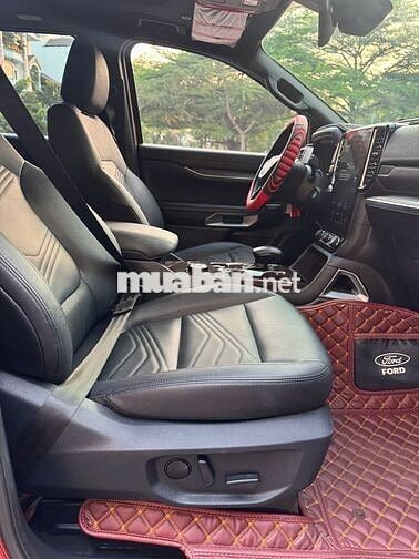 Ford Everest Titanium 4x4 2022 - BHMR 2027
