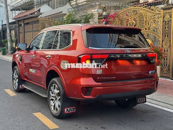 Ford Everest Titanium 4x4 2022 - BHMR 2027