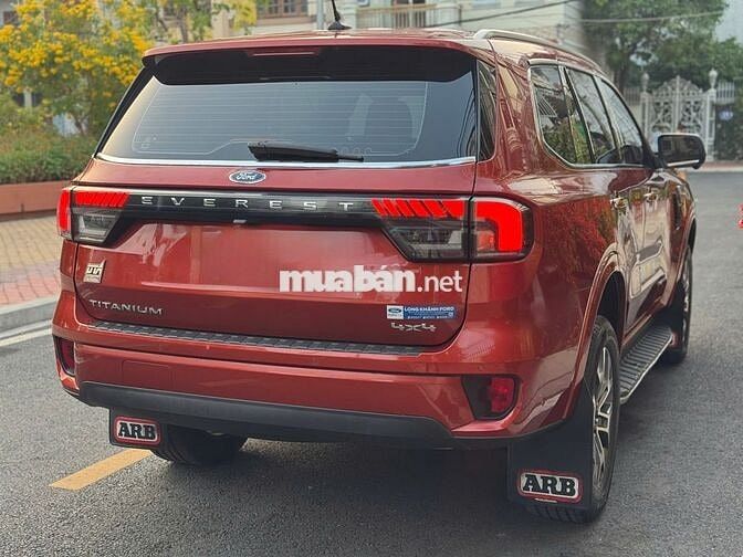Ford Everest Titanium 4x4 2022 - BHMR 2027