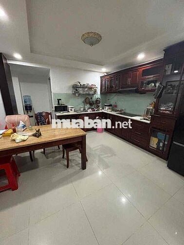 BÁN GẤP- NHÀ ĐẸP MẶT TIỀN TRẦN TẤN- TP- KD ĐƯỢC MỌI NGÀNH NGHỀ- 4TẦN