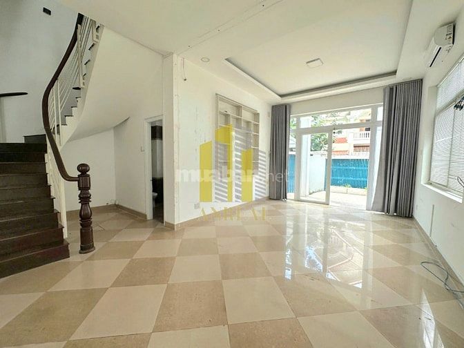CHO THUÊ VILLA GẦN ĐƯỜNG SONG HÀNH - TRẦN NÃO 200M2 GIÁ 39 TRIỆU