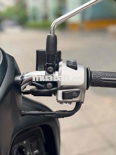 Scoopy 11fi đen nhám 2025 khoá smartkey chạy 3ngin