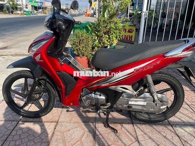 Honda Future Fi 2016 Đỏ đen biển 65 chính chủ