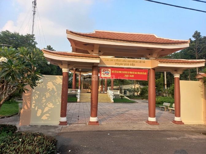 Bán đất mặt tiền Bùi Thị Điệt,  Củ Chi, 9x65m thổ cư 100%, vuông vức