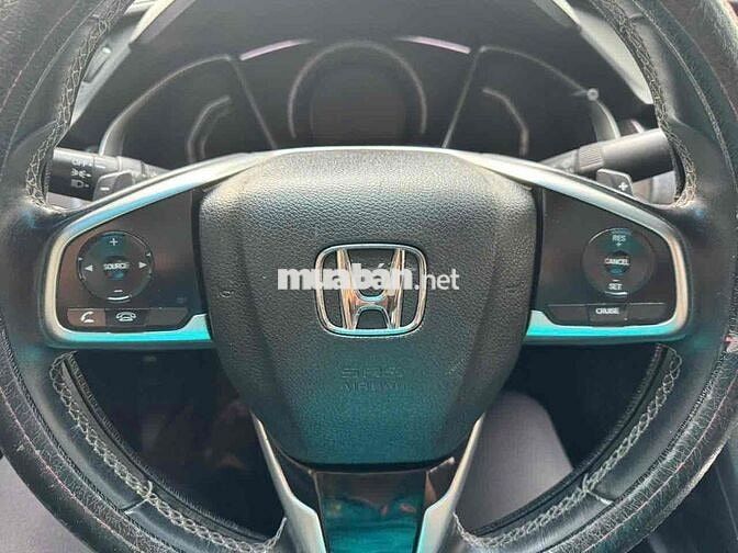 Honda Civic 2018 Trắng