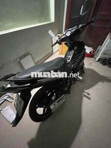Xe 50cc Yamaha Exciter KO CẦN BẰNG - Màu Đen