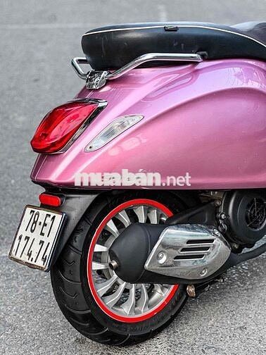 Piaggio Vespa 125 2015 Hồng bst 9c nợ xấu trả 50%