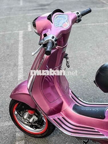 Piaggio Vespa 125 2015 Hồng bst 9c nợ xấu trả 50%