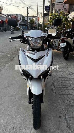 Yamaha Exciter 150 2017 Trắng đen ( hỗ trợ góp )