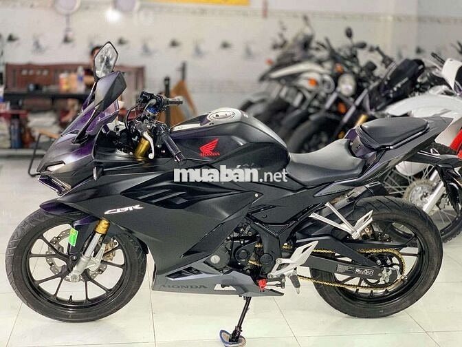 Honda CBR150R ABS 2022 Đen cần bán hoặc giao lưu