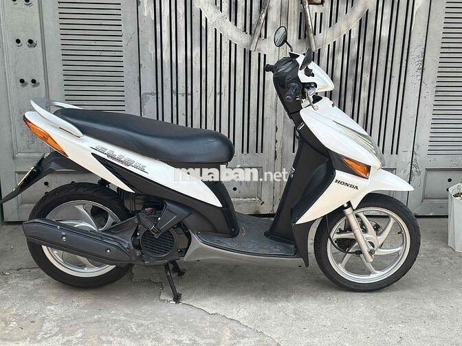 Honda Click 2010 Trắng