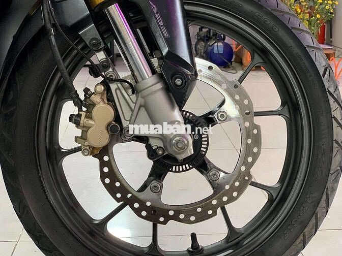Honda CBR150R ABS 2022 Đen cần bán hoặc giao lưu