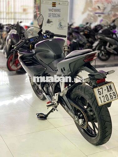 Honda CBR150R ABS 2022 Đen cần bán hoặc giao lưu