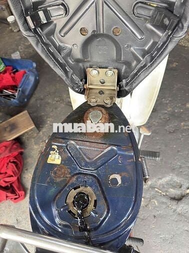 Honda Cub 70 Trắng Xanh