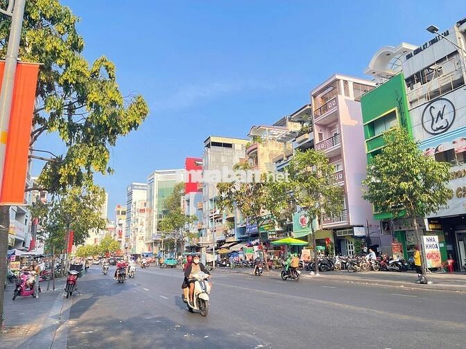Mặt Tiền Hậu Giang Nhà Mới - Khu Phố Ẩm Thực, Phường 5, Quận 6. 
