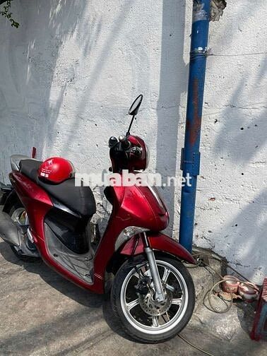  Janus 2022 Đỏ