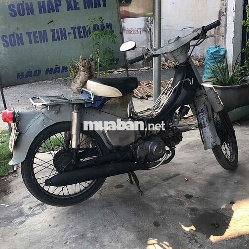 Honda Cub màu Xám