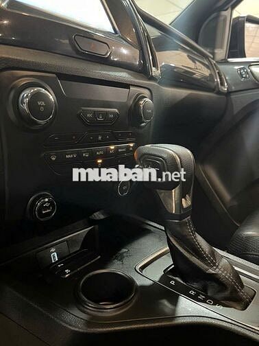 Ford Everest Titanium 4x2 2018 - 112.000km