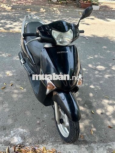 Honda Lead  fi bs 72
