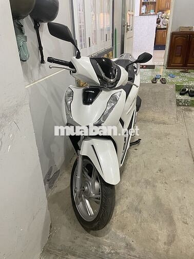 Honda SH 150i Trắng 9368 km