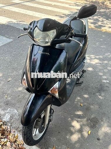 Honda Lead  fi bs 72
