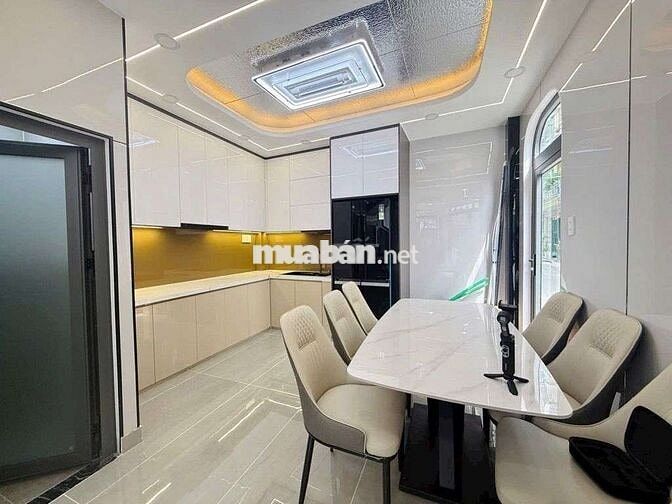 NHÀ ĐẸP 5 TẦNG ( FULL NỘI THẤT ) MÃ LÒ 4M X 13M HƯỚNG ĐÔNG NAM