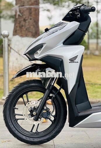 Honda Vario 150 Bạc