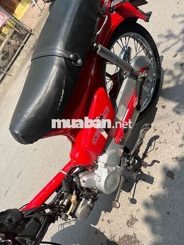 Honda DD màu Đỏ
