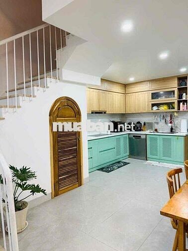CHO THUÊ NHÀ ĐẸP KHU DÂN TRÍ CAO NAM VIỆT Á FULL NỘI THẤt