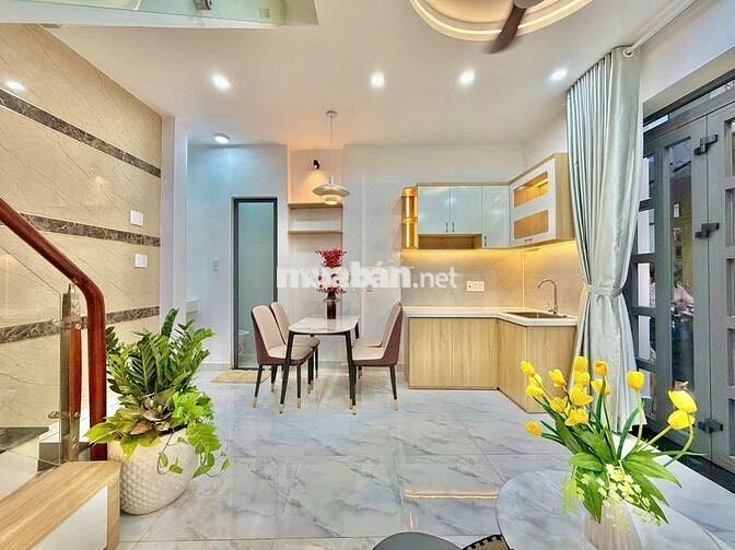 BÁN NHÀ ĐẸP NỞ HẬU HUỲNH VĂN BÁNH PHÚ NHUẬN