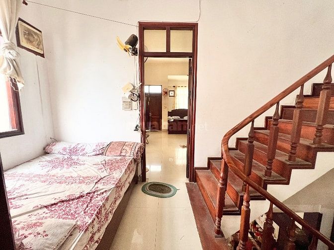 BÁN NHÀ 3 TẦNG NGAY TRẦN XUÂN SOẠN Q.7 GIÁ RẺ
