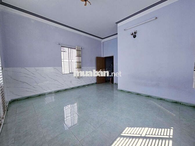 Cho thuê nhà trệt 2 lầu 5x20 Hẻm 379 Trần Nam Phú