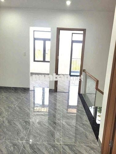 NHÀ 2 TẦNG 80M2 - 4.1 TỶ - TRUNG TÂM - Ô TÔ QUAY ĐẦU.