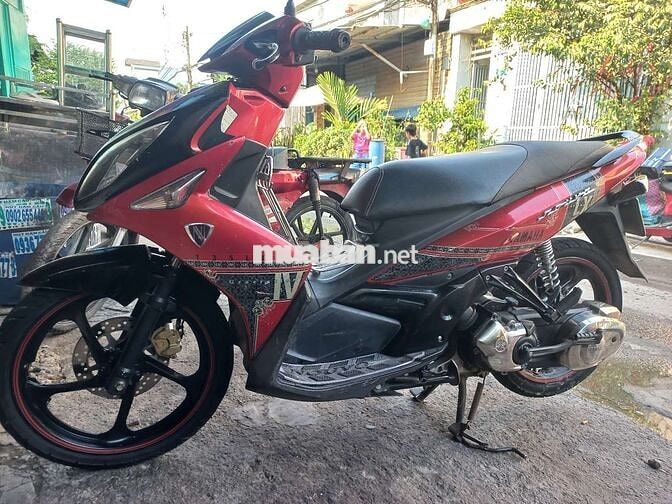 Yamaha Nouvo 4 màu Đỏ