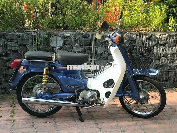 Honda Cub 82/50cc . Bstp .xe nhà cần bán