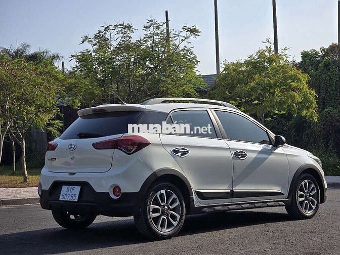HYUNDAI I20 SX 2015 AT 87000KM BẢO HÀNH 1 NĂM