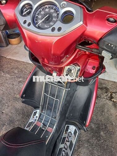 Yamaha Nouvo 4 màu Đỏ