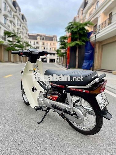Honda Dream Thái