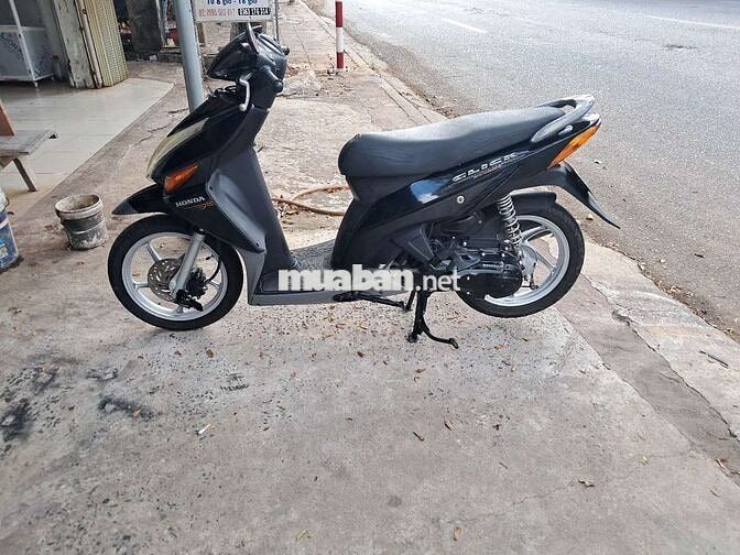 Honda Click 2009..Bs 72S2-2100