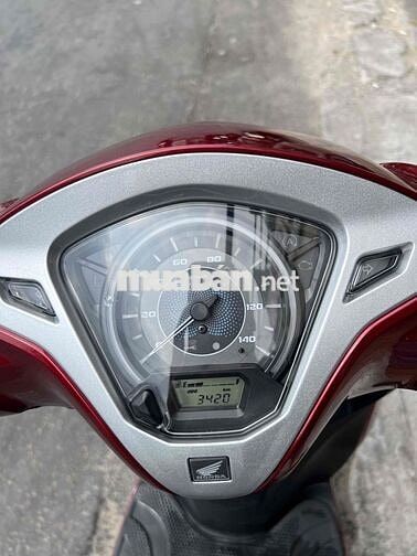 Honda Lead 125 Smkey 4val sport, đk 2025, Odo 3k4