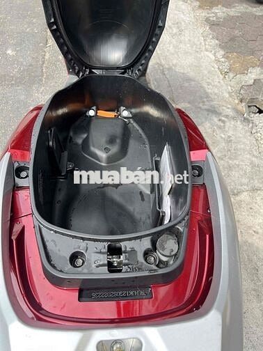 Honda Lead 125 Smkey 4val sport, đk 2025, Odo 3k4