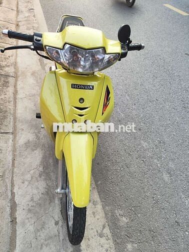 Honda Wave 100 2004 may zin chat Vang don moi 99%