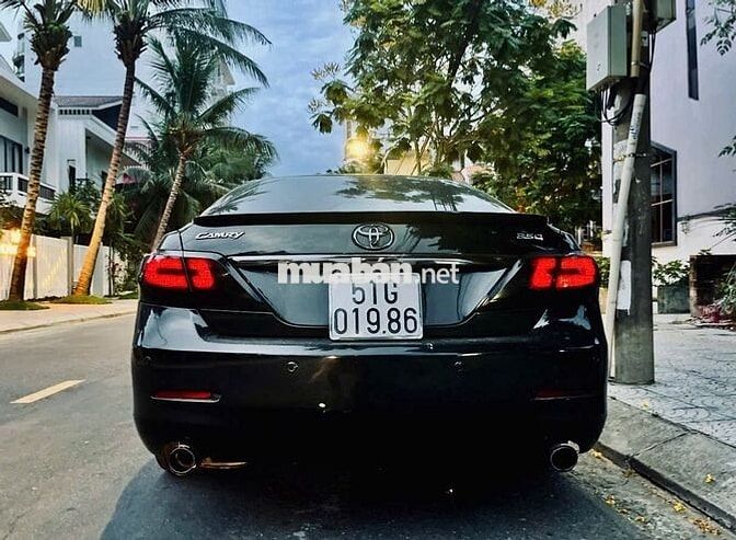 Toyota Camry 3.5Q Đen lên nhiều đồ nhất Việt Nam