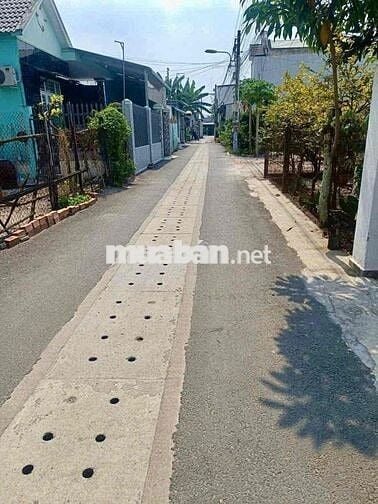 Đất 1/ Phan Đăng Lưu vào 200m tới đất sát Nguyễn Chí Thanh