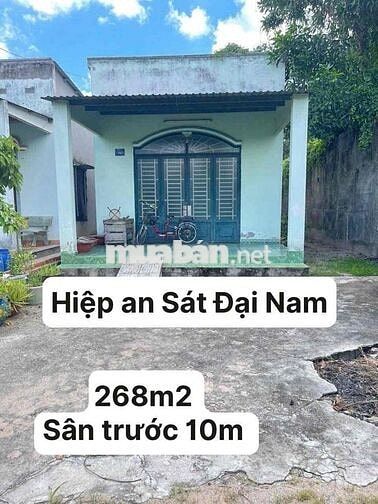Bán đất tặng nhà cấp 4cũ. 267m2 đường cụt 3m. sát hông Đại Nam