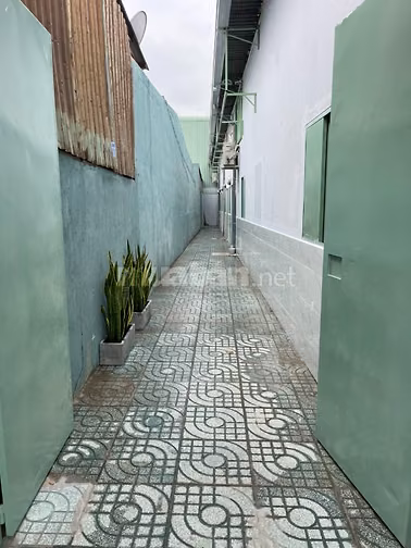 Phòng trọ máy lạnh 2.7tr - Quốc Lộ 13 - sát TP Thủ Đức - Ít phòng
