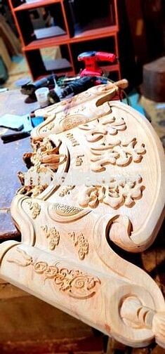 THỢ MỘC GỖ TỰ NHIÊN, THỢ PHỤ