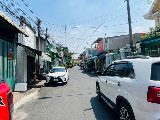 ĐẤT CHÍNH CHỦ - THỔ CƯ - Đường Lý Văn Sâm - (4/6 Nguyễn Bảo Đức)