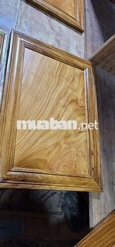 THỢ MỘC GỖ TỰ NHIÊN, THỢ PHỤ